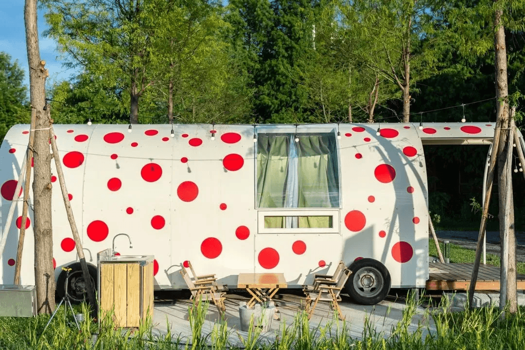 10 間全台親子友善營地精選-曼漫落羽松奶凍車莊園.png