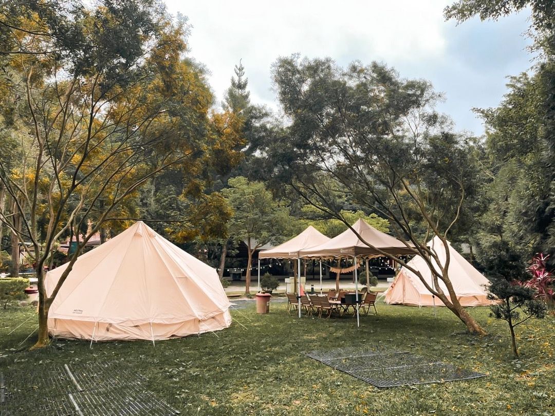 10 間全台親子友善營地精選-春友彩虹豪華露營.jpg