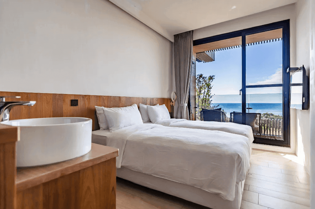 墾丁海堤112旅店