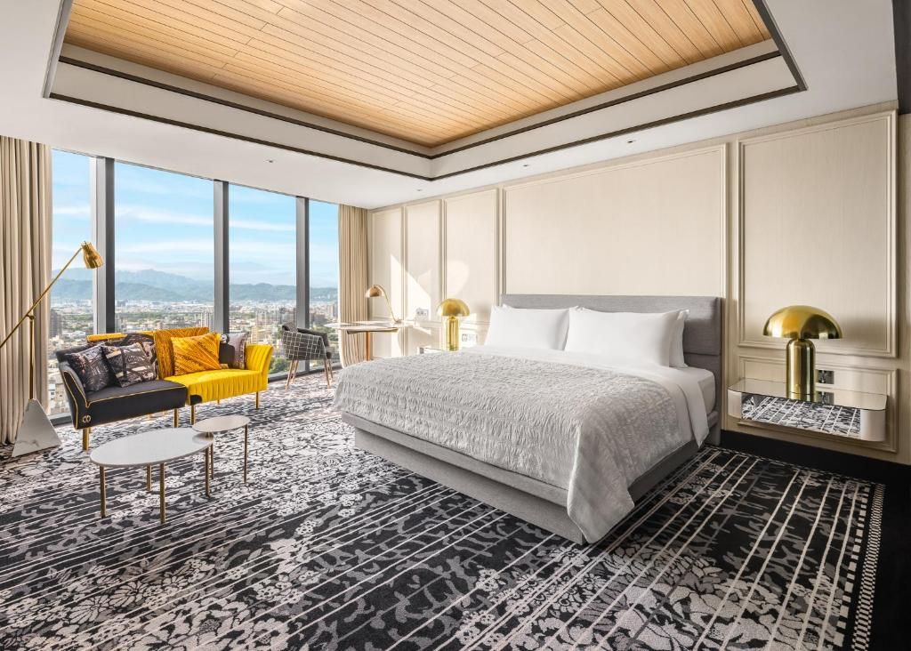 台中李方艾美酒店