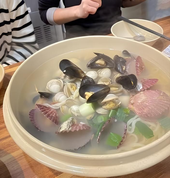 31公分海鮮刀削麵31cm해물칼국수