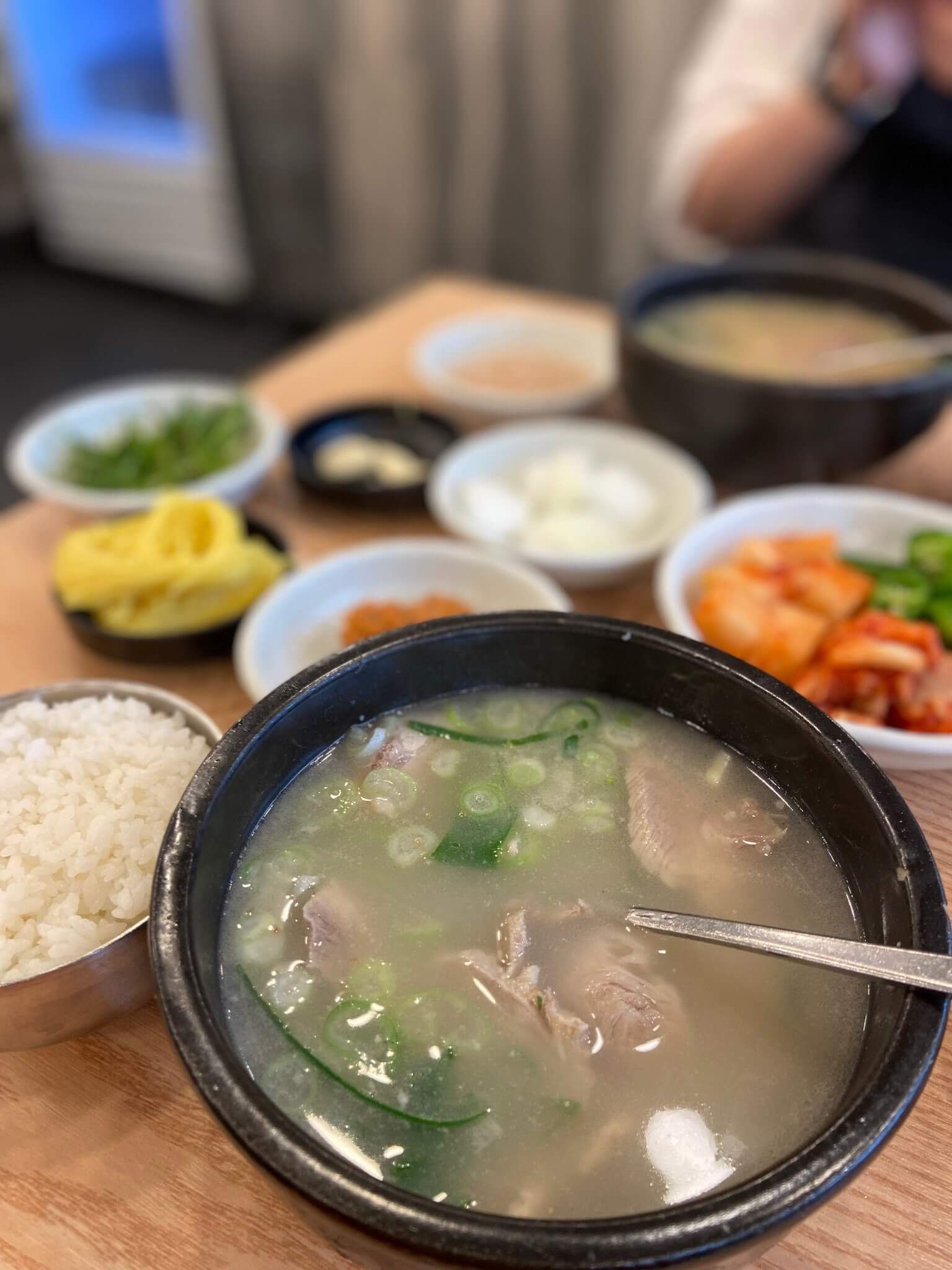 松亭3代豬肉湯飯
