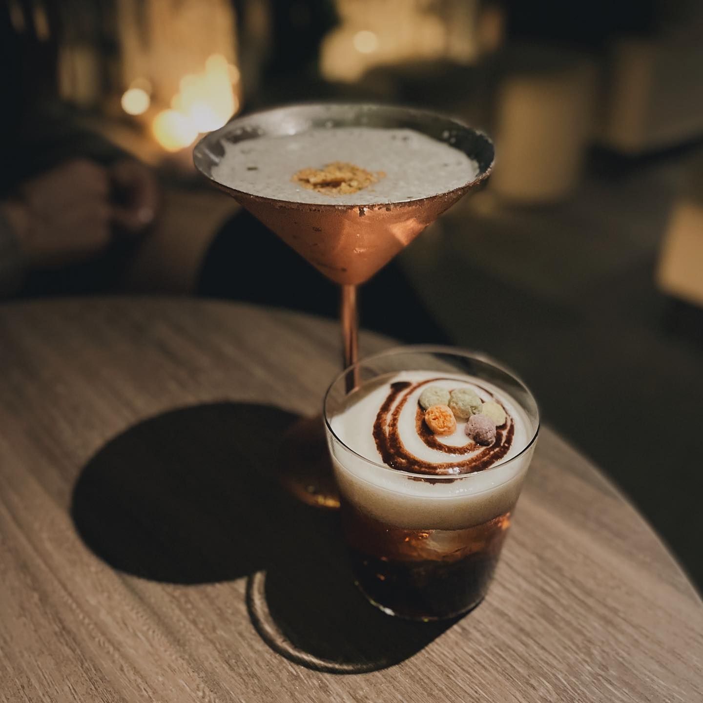 Book ing bar 東區店.jpg