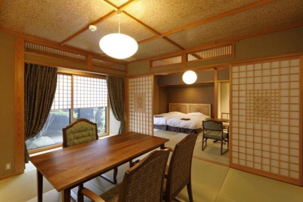 由布院草庵秋櫻旅館(Soan Kosumosu)