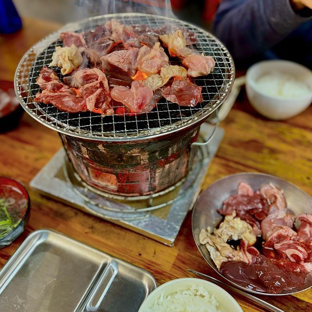 七輪炭火燒肉専門店 炭良ホルモン