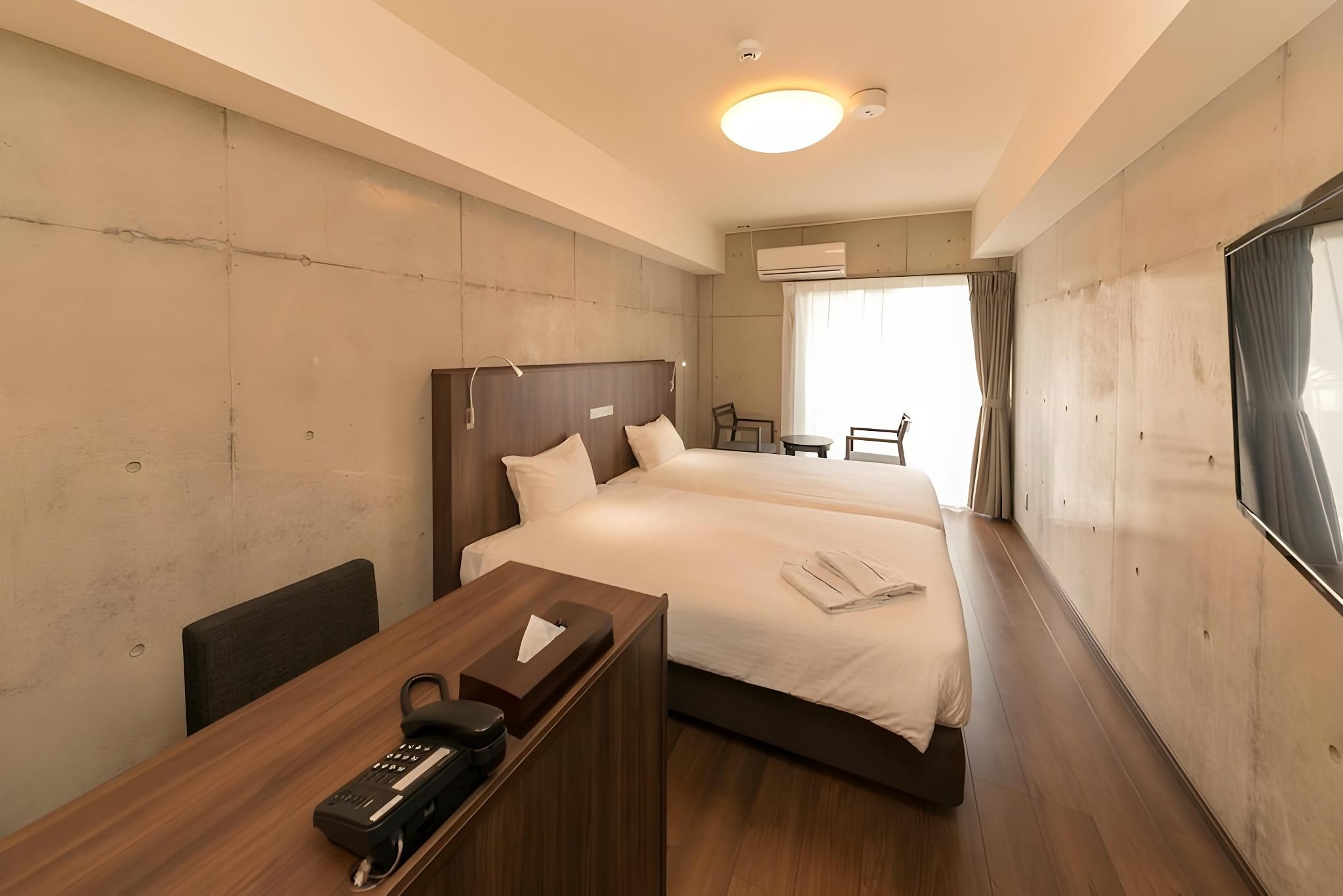 石垣島港口布瑞克法斯特飯店