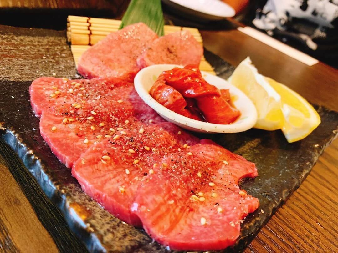 炭火焼肉ぶち 久茂地