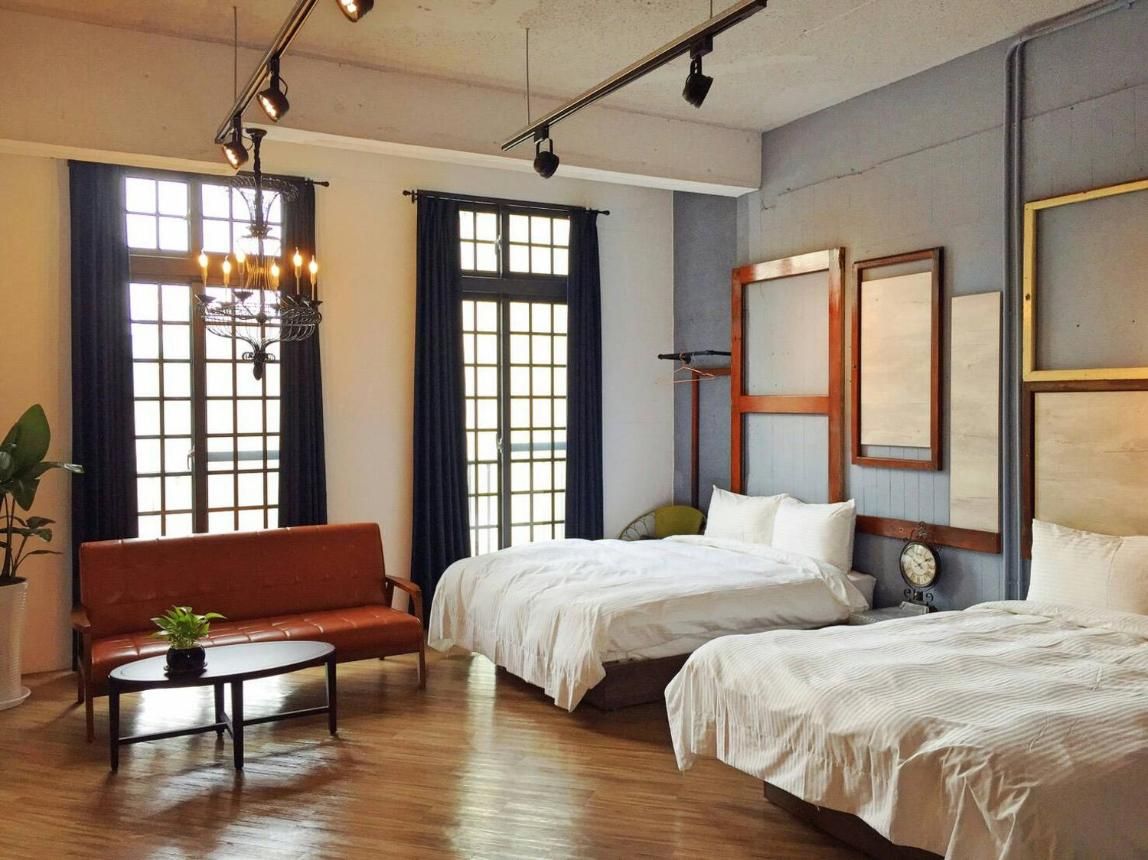 台南玩聚安平民宿