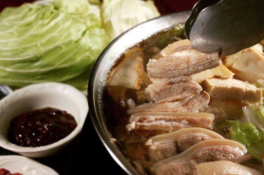 石桌羊肉店
