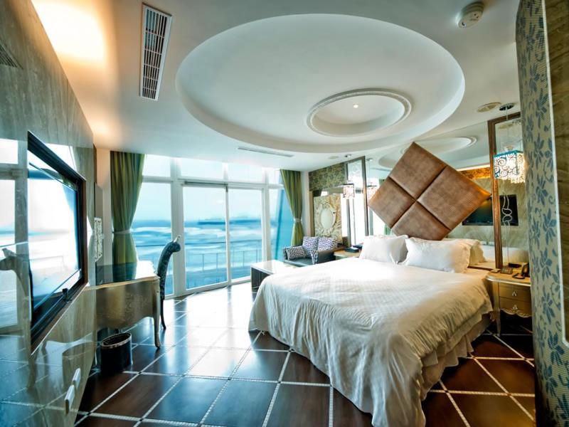 白宮行館沙灘溫泉度假村