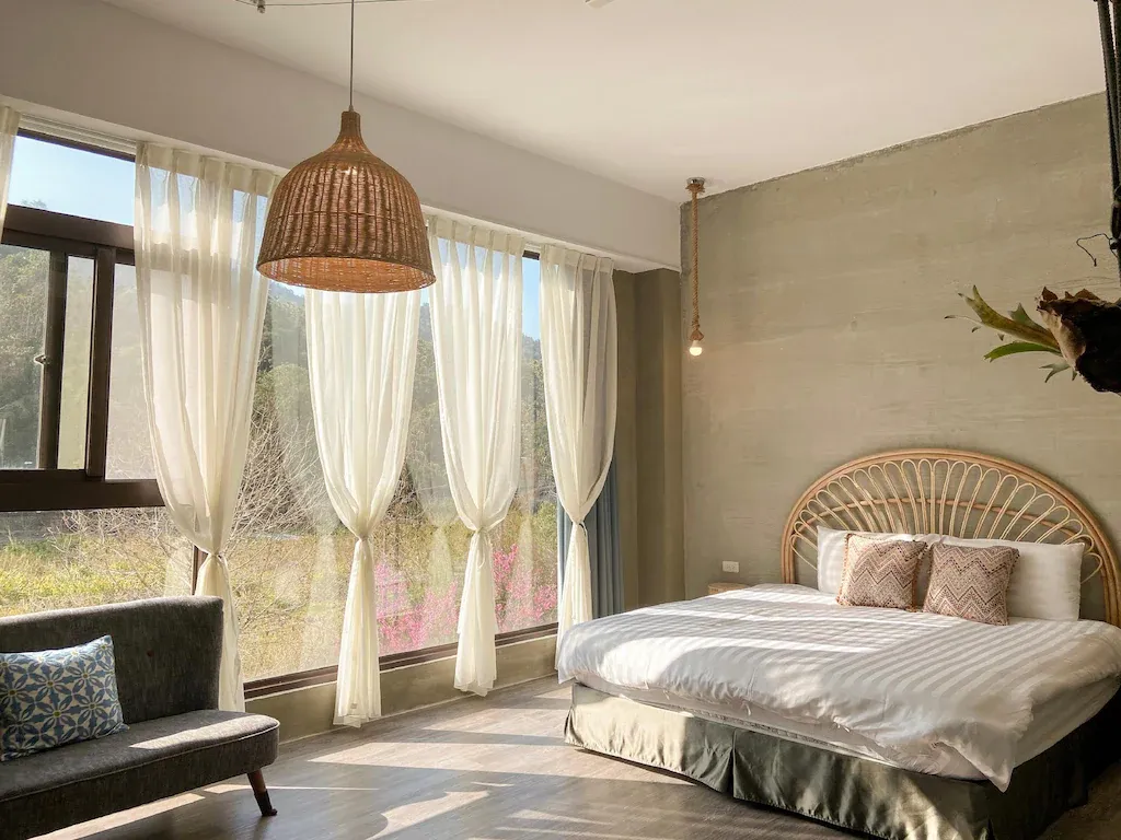 愛黏在一起民宿