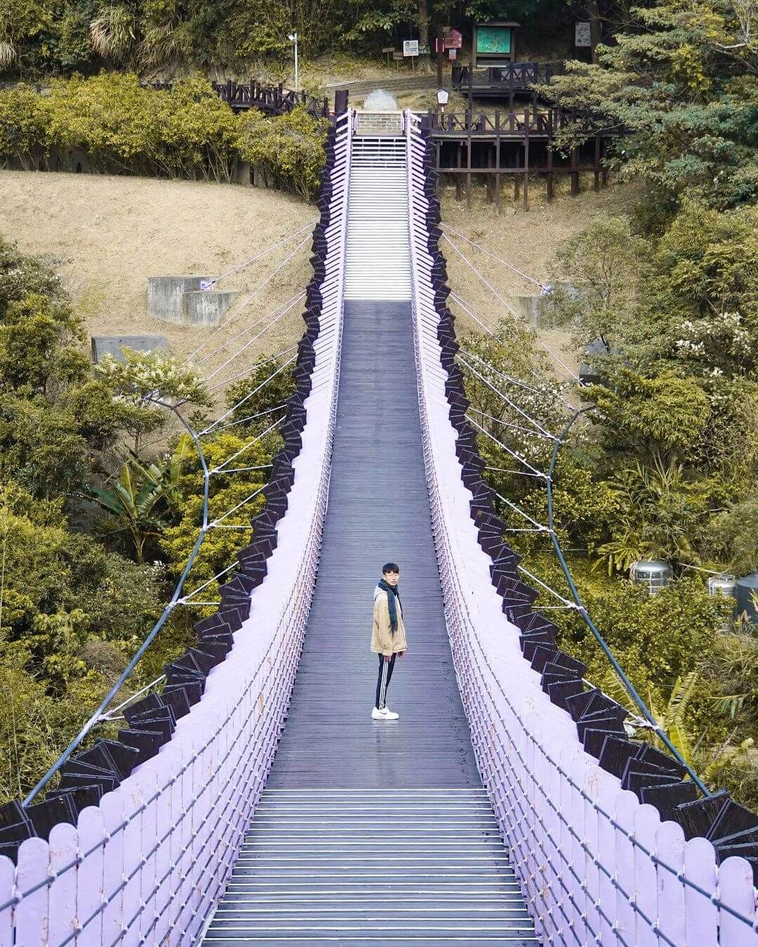 白石湖吊橋