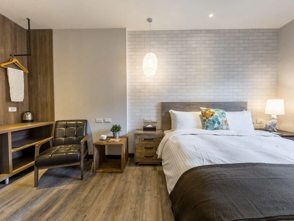 樂亞香草藝術旅店