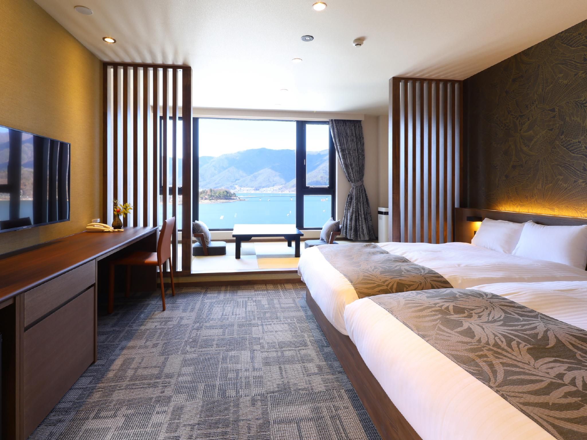 富士河口湖溫泉時悠悠樂游