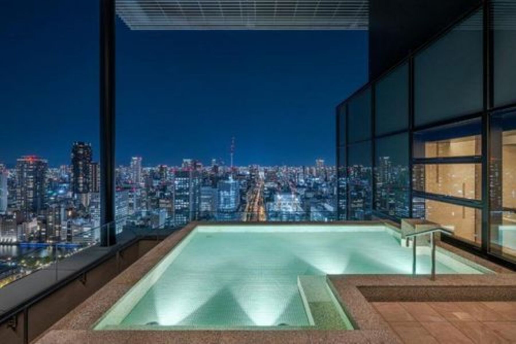 燦多酒店大阪塔樓