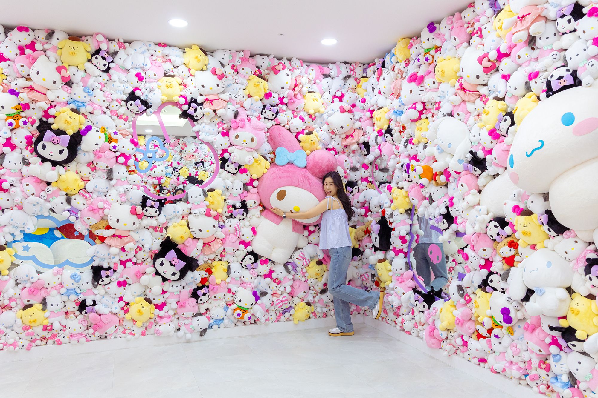 hello kitty island